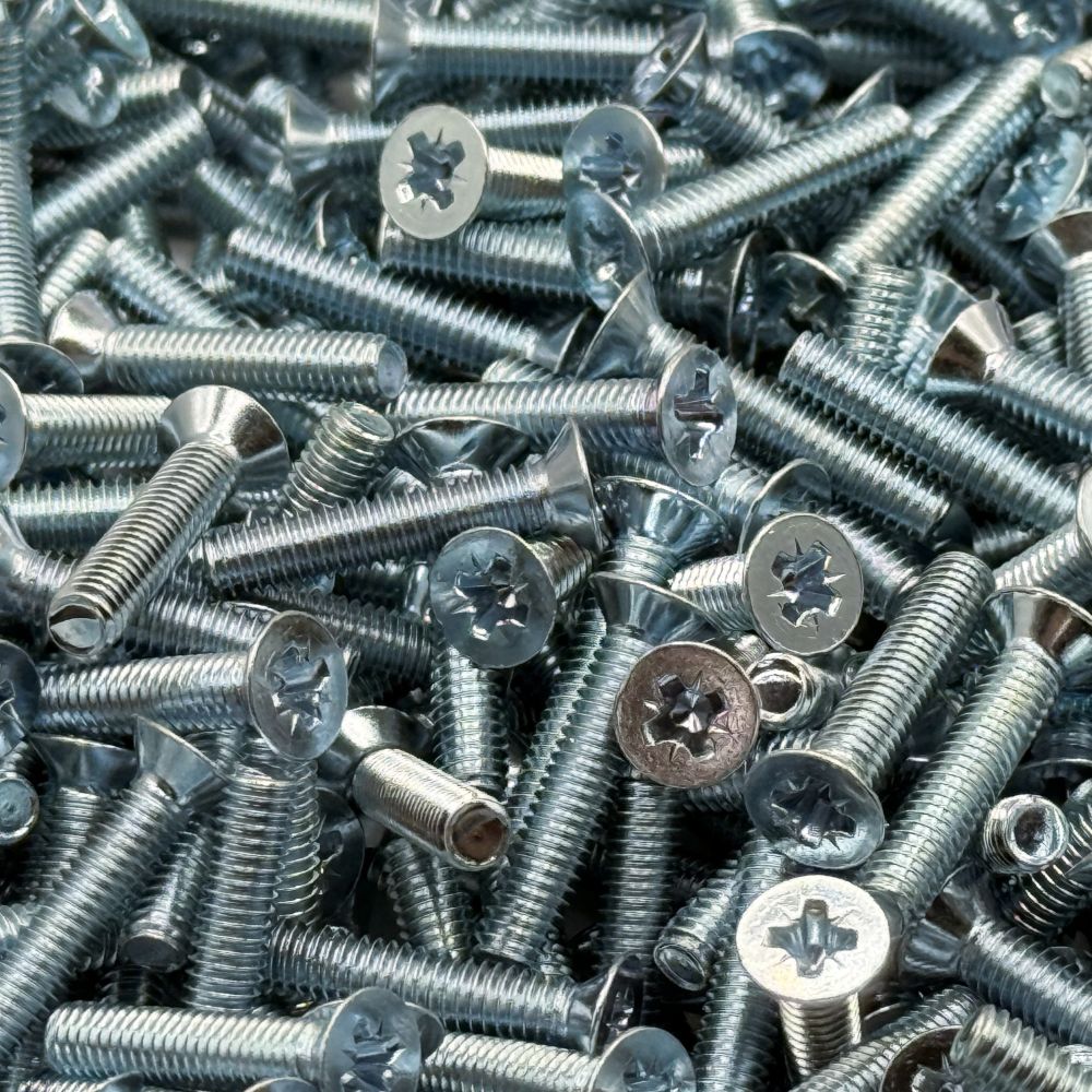 M6 x 25 Pozi Drive Countersunk Machine Screw Zinc